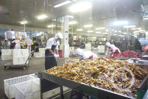 增加物流車 工廠滿負(fù)荷運(yùn)轉(zhuǎn) 邀請頭部主播帶貨, 雙十一 重慶本土好貨大賣