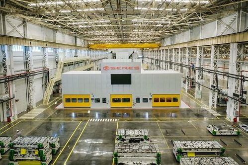 海峽兩岸記者打卡賽力斯兩江智能工廠，重慶禮儀見證賽力斯華為智選SF5成焦點(diǎn)